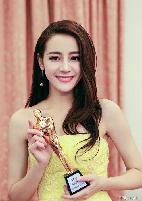 明星爆料赵丽颖宁静视频,幕后故事引热议 第3张 明星爆料赵丽颖宁静视频,幕后故事引热议 第3张